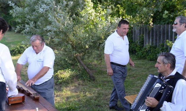 Búcsú és Szezonnyitó Balatonberényben