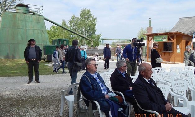 A Marcali  Bajtársi  Dalárda  ünnepi  programja