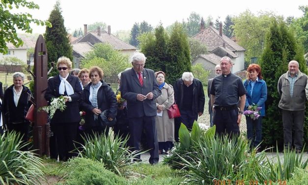 A Marcali  Bajtársi  Dalárda  ünnepi  programja