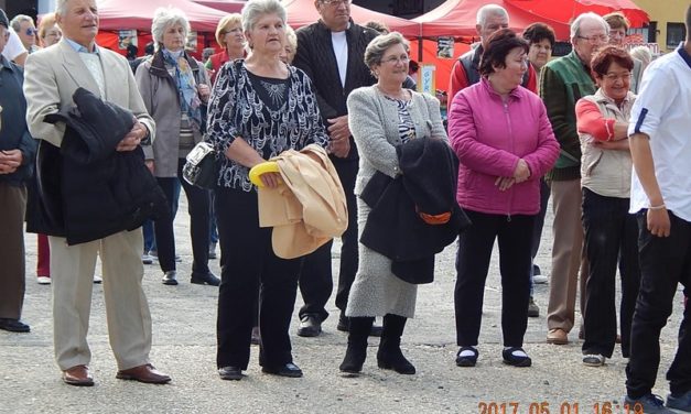 A Marcali  Bajtársi  Dalárda  ünnepi  programja