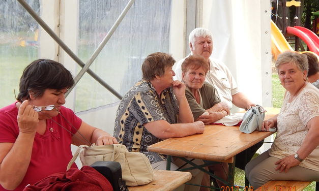 Boronkán  és  a fröccsfesztiválon  a  Marcali  Bajtársi  Dalárda