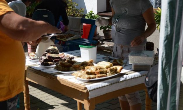 Mesztegnyőn  a  „Rétesfesztiválon”  szerepelt  a  Dalárda