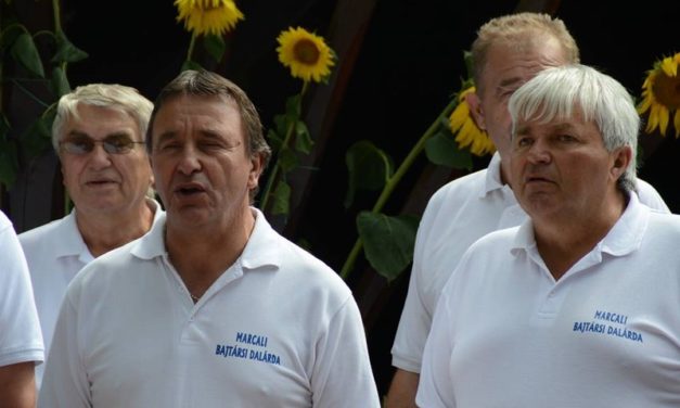 Mesztegnyőn  a  „Rétesfesztiválon”  szerepelt  a  Dalárda