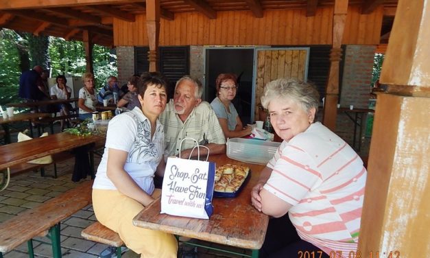 Családi piknik  a  Marcali Bajtársi  Egyesületnél,  Somogyfajszon