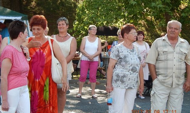 A  Gombai Forgatagon  lépett  fel a  Dalárda
