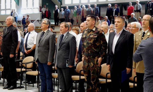 BEOSZ  Kórustalálkozó  és  Katonadal Fesztivál  2017.Marcali