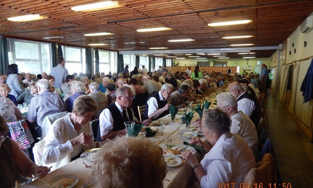 BEOSZ  Kórustalálkozó  és  Katonadal Fesztivál  2017.Marcali