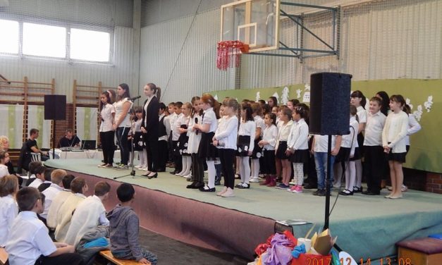 Idősek  Karácsonyán lépett  fel  a  Dalárda  Kaposfőn  és  Szőlősgyörökön