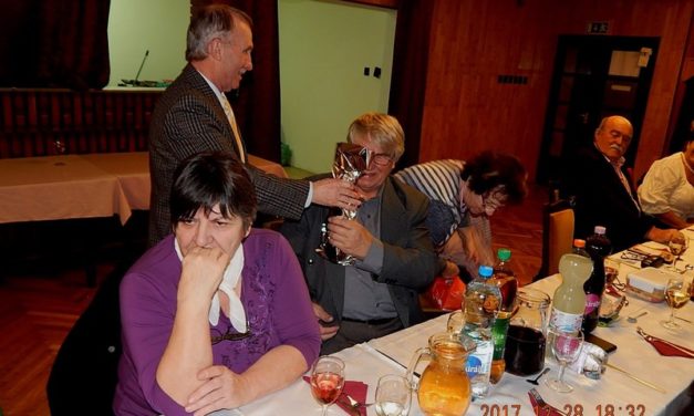 Évzáró   a  Dalárdánál
