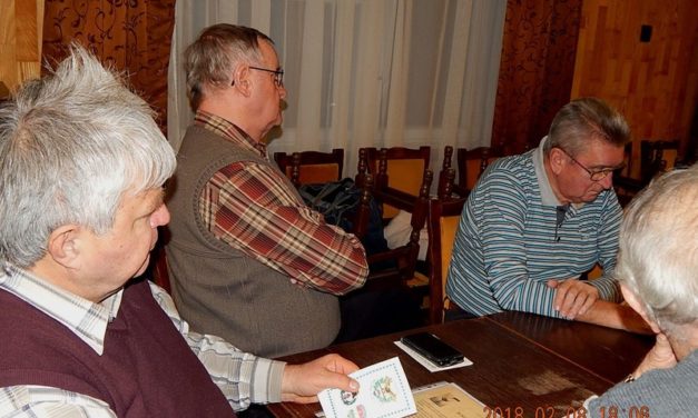 Közgyűlés  a  Bajtársi  Egyesületnél