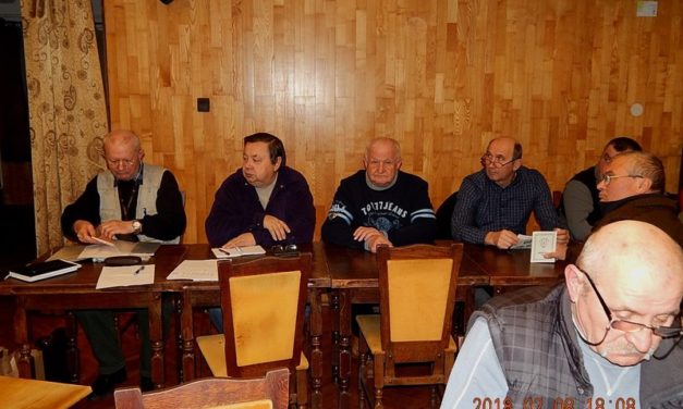 Közgyűlés  a  Bajtársi  Egyesületnél