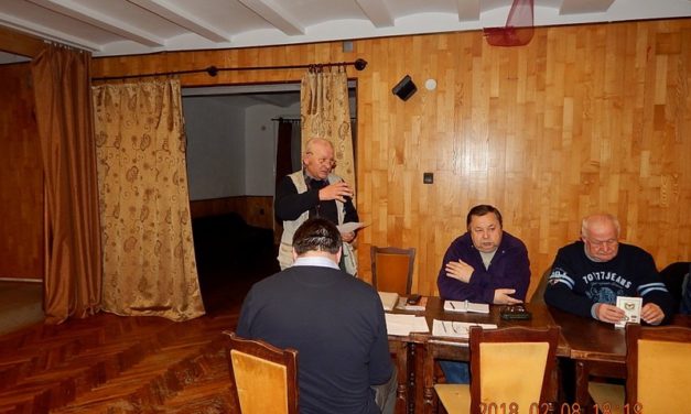 Közgyűlés  a  Bajtársi  Egyesületnél