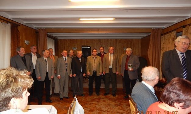 Nőnap  a  Bajtársi  Egyesületnél