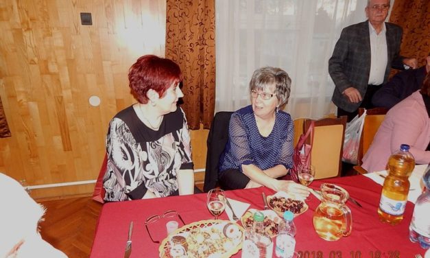 Nőnap  a  Bajtársi  Egyesületnél