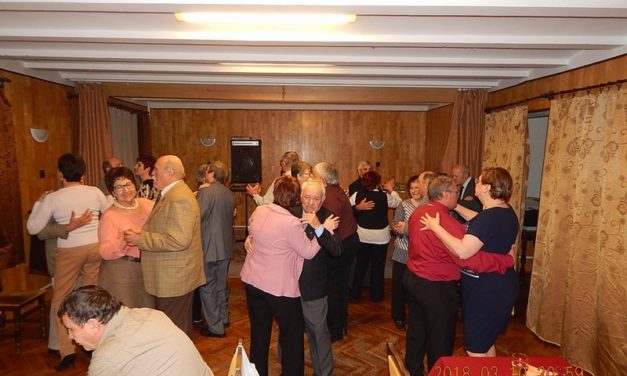 Nőnap  a  Bajtársi  Egyesületnél