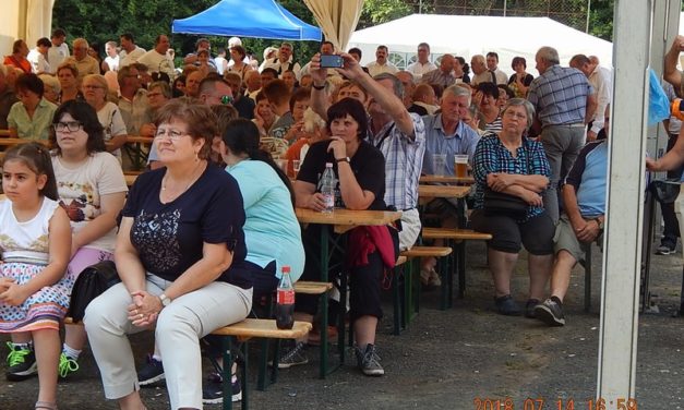 Mesztegnyőn  és  Várvölgyön  a  Dalárda