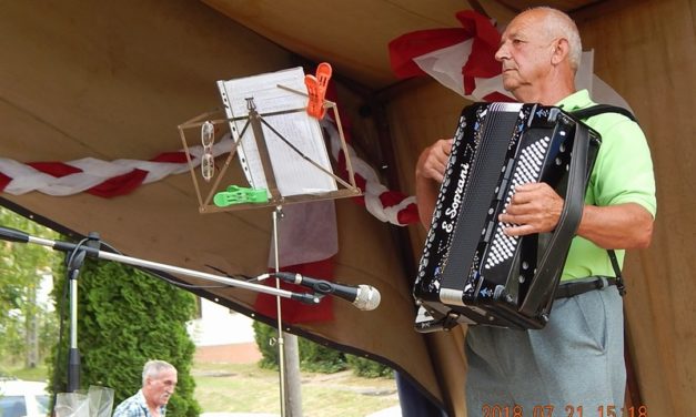 Somogysimonyiban  a  Bajtársi  Dalárda