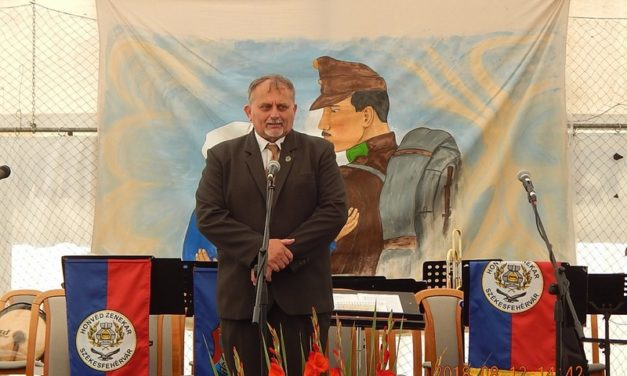 IX.Zalaapáti Katonadal Fesztiválon a  Marcali  Bajtársi  Dalárda