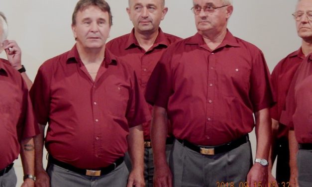 VI. Liszói  Dalostalálkozón  a  Marcali  Bajtársi  Dalárda