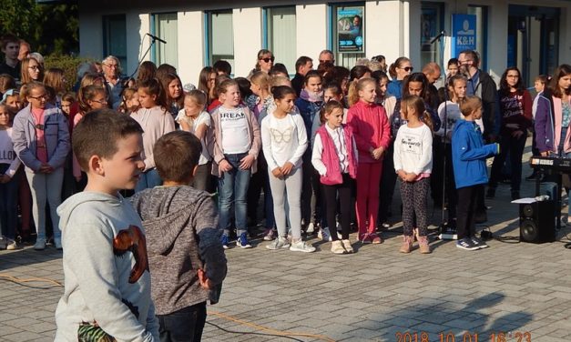 „A Zene Világnapja”  Marcali  rendezvényén  a  Dalárda